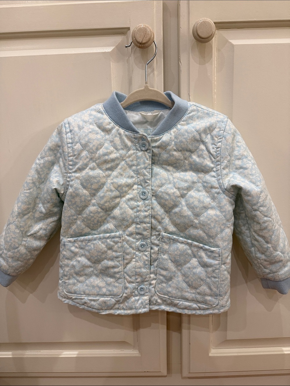Cat & Jack Quilted Pale Blue Floral Puffer Jacket